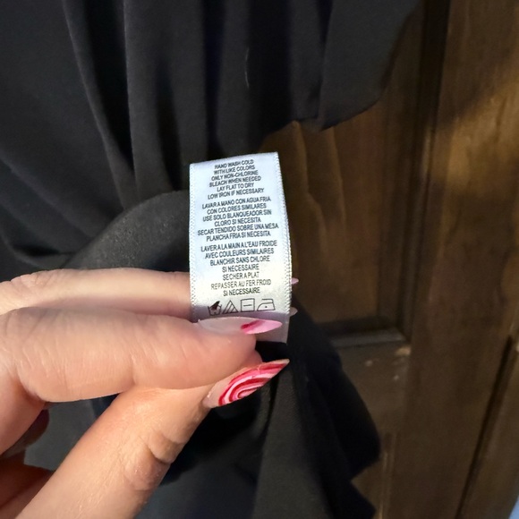 Calvin Klein Black Short Sleeve Tee - Picture 5 of 6